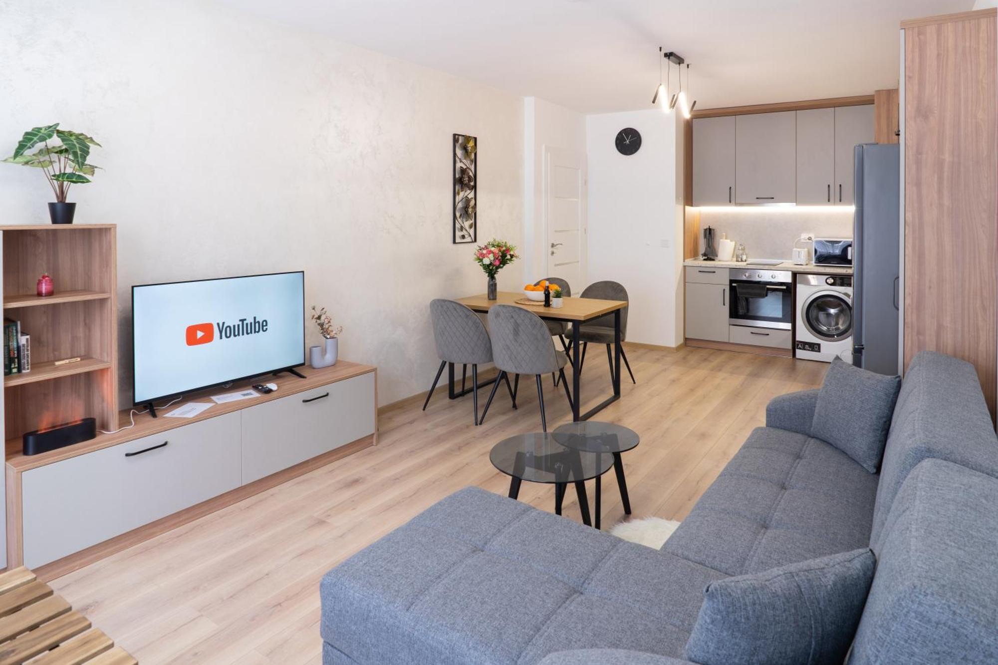 New Modern & Cozy Apartment With Free Parking Varna Extérieur photo