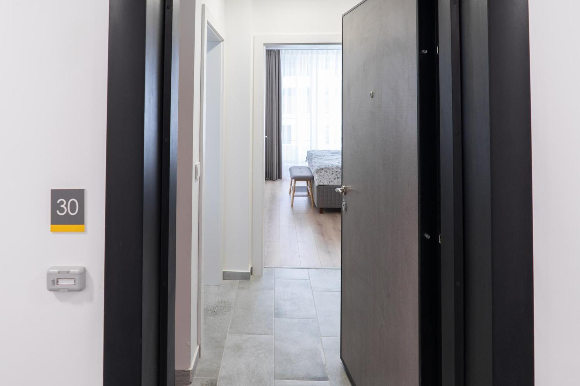 New Modern & Cozy Apartment With Free Parking Varna Extérieur photo