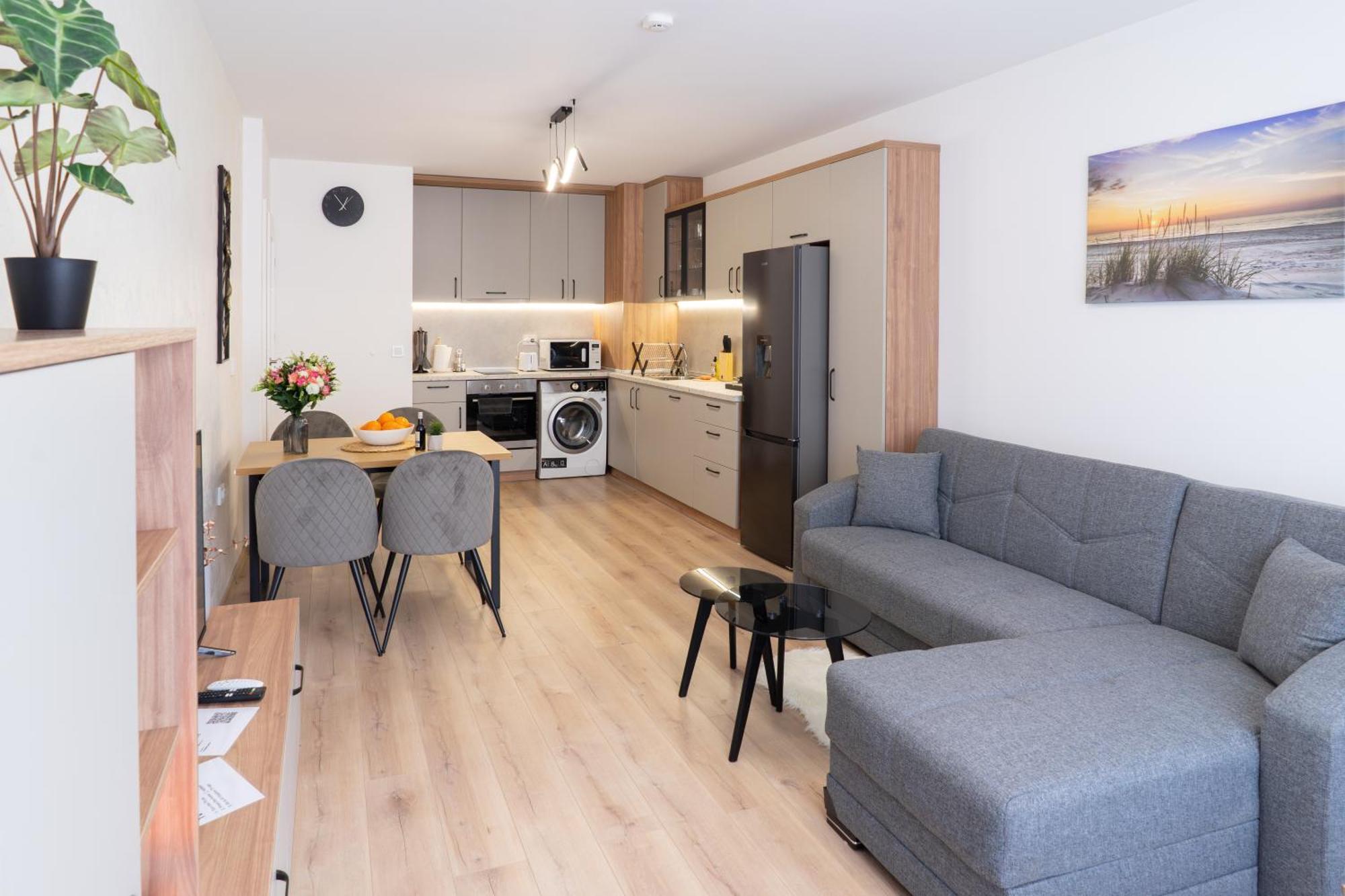 New Modern & Cozy Apartment With Free Parking Varna Extérieur photo