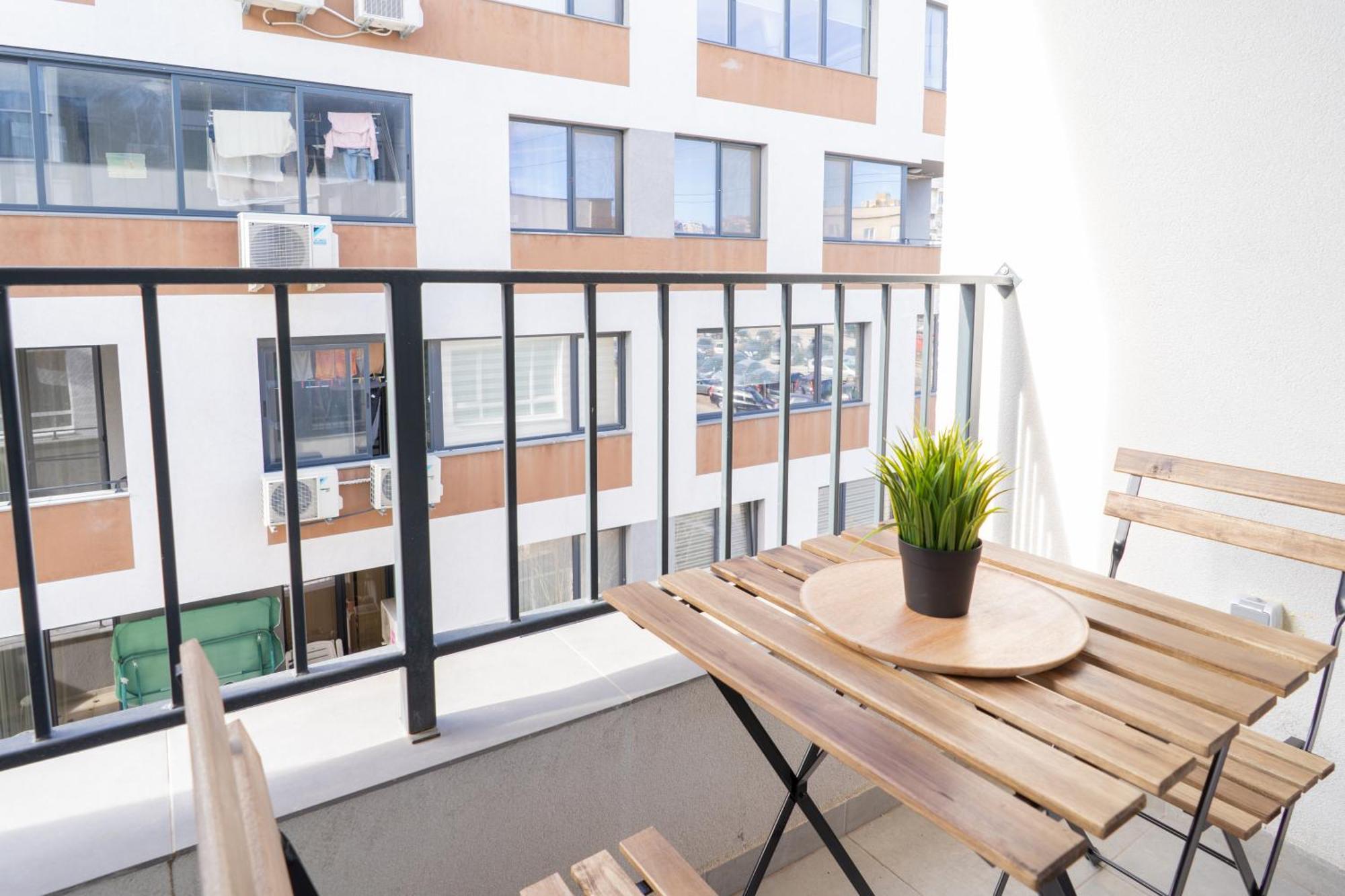 New Modern & Cozy Apartment With Free Parking Varna Extérieur photo